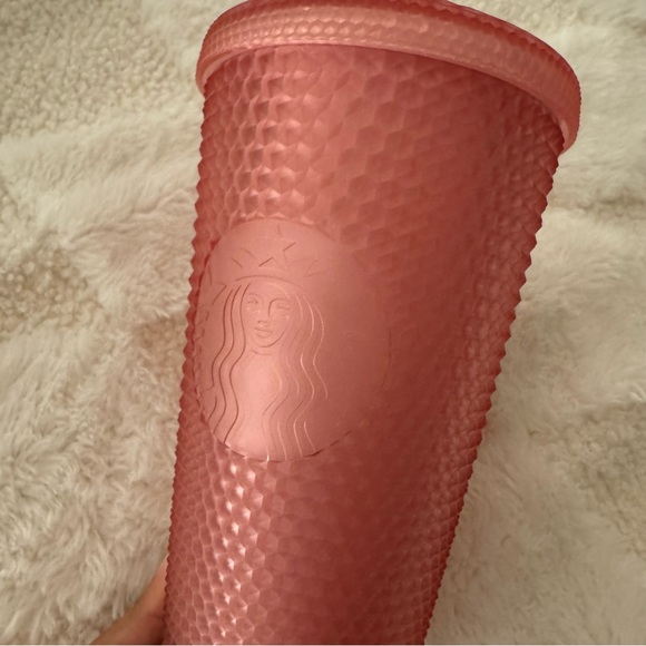 Starbucks Pink Grande Cup. - Picture 2 of 4